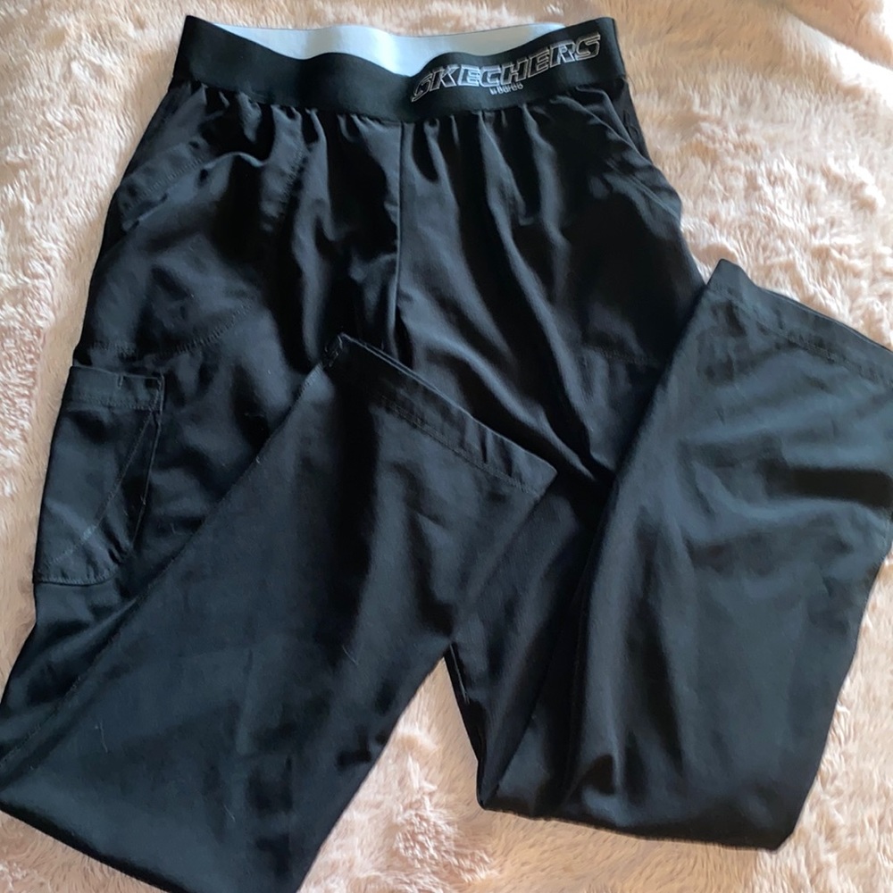 Sketcher black pant scrubs